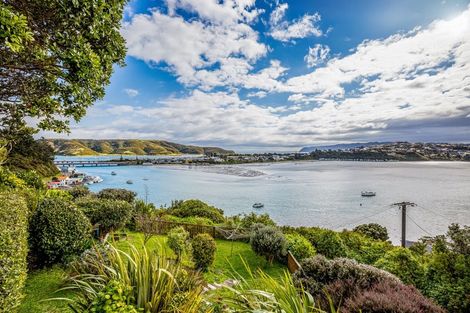 Photo of property in 61 Bayview Road, Paremata, Porirua, 5024