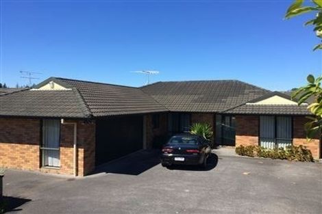 Photo of property in 29 Hugh Green Drive, Pinehill, Auckland, 0632