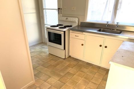 Photo of property in 1143 Heaphy Terrace, Fairfield, Hamilton, 3214