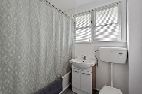 Photo of property in 7 Hume Place, Fairfield, Hamilton, 3214