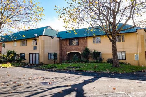 Photo of property in 3/125 Carrington Road, Point Chevalier, Auckland, 1025