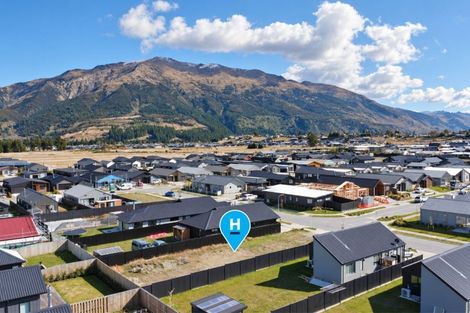 Photo of property in 10 Barton Street, Lake Hawea, 9382