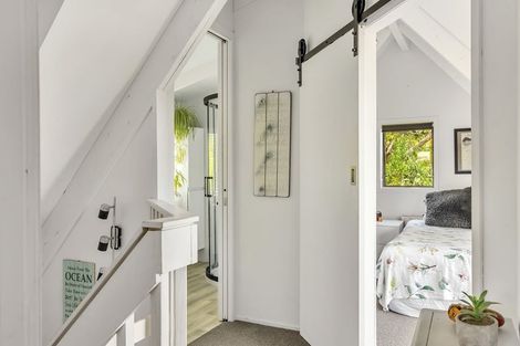 Photo of property in 15a Centennial Drive, Whitianga, 3510