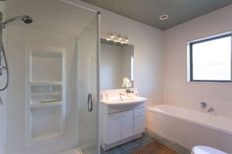 Photo of property in 71 Jeffreys Road, Fendalton, Christchurch, 8052