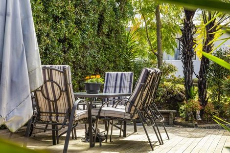 Photo of property in 32 Sunvale Place, Gate Pa, Tauranga, 3112