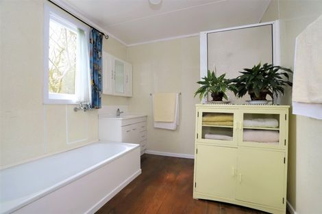 Photo of property in 52 Cordelia Street, Stratford, 4332