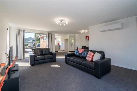 Photo of property in 8 Fry Street, Fairfield, Dunedin, 9018