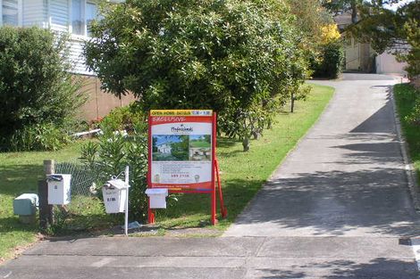 Photo of property in 8a Seine Road, Forrest Hill, Auckland, 0620