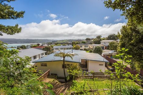 Photo of property in 10 Findhorn Place, Papakowhai, Porirua, 5024