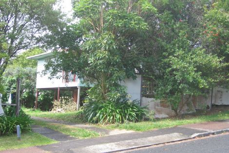 Photo of property in 3 Arahia Street, Northcote, Auckland, 0627