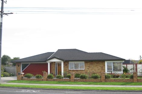 Photo of property in 362 Mangorei Road, Merrilands, New Plymouth, 4312