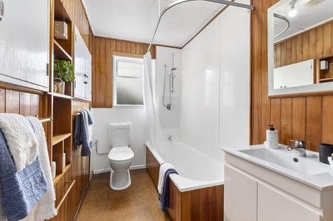 Photo of property in 36 Larsen Crescent, Tawa, Wellington, 5028