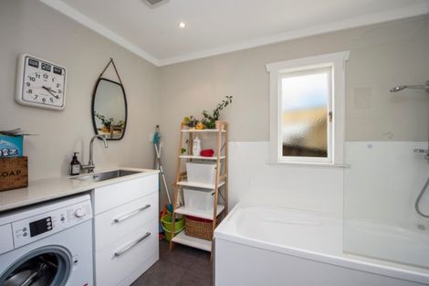 Photo of property in 70 Claude Street, Fairfield, Hamilton, 3214