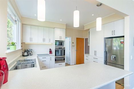 Photo of property in 43 Wai-iti Crescent, Woburn, Lower Hutt, 5010