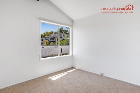 Photo of property in 1/64 Saddleback Rise, Murrays Bay, Auckland, 0630