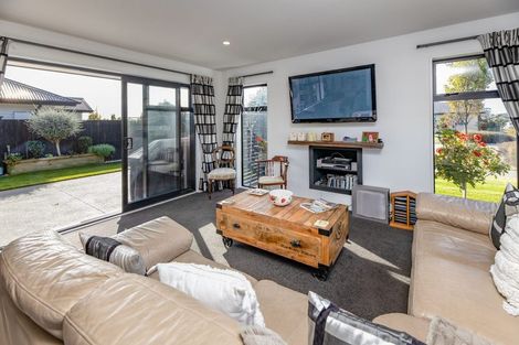 Photo of property in 37 Te Korari Street, Marshland, Christchurch, 8083