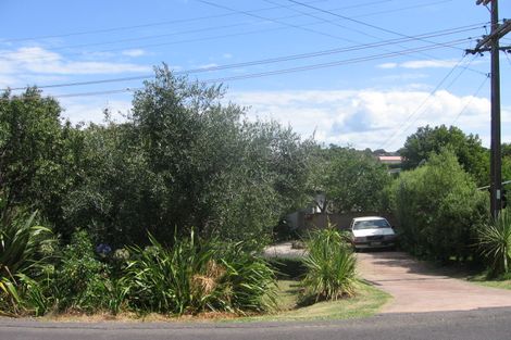 Photo of property in 9 Puriri Road, Oneroa, Waiheke Island, 1081