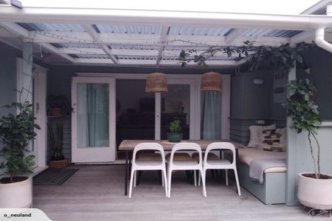 Photo of property in 16 Domain Crescent, Muriwai, Waimauku, 0881