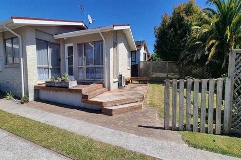 Photo of property in 21 Hathor Street, Pomare, Rotorua, 3015