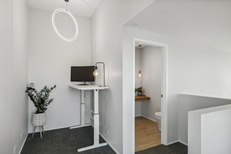 Photo of property in 8 Imran Terrace, Khandallah, Wellington, 6035