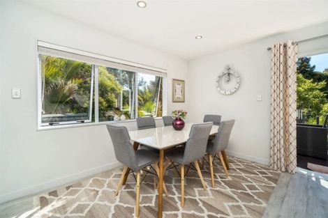 Photo of property in 2d Zion Road, Birkenhead, Auckland, 0626
