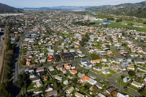 Photo of property in 2a Macky Street, Taita, Lower Hutt, 5011