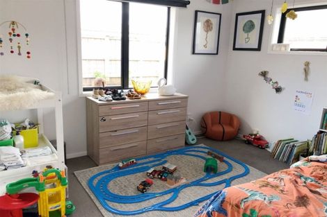 Photo of property in 56 Sunstone Crescent, Brown Owl, Upper Hutt, 5018