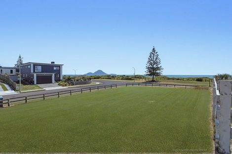 Photo of property in 14 Pacific Parade, Coastlands, Whakatane, 3120