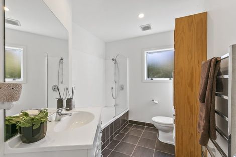 Photo of property in 6/143 Cockayne Road, Khandallah, Wellington, 6035