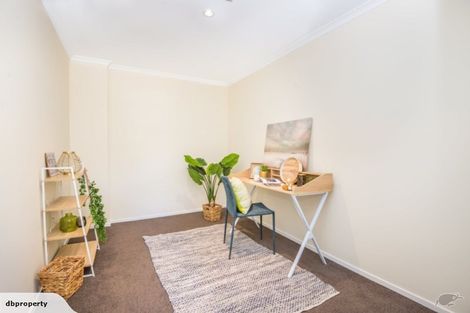 Photo of property in 43 Burma Road, Khandallah, Wellington, 6035