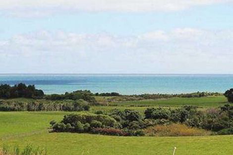 Photo of property in 3 Sunset Street, Bell Block, New Plymouth, 4312