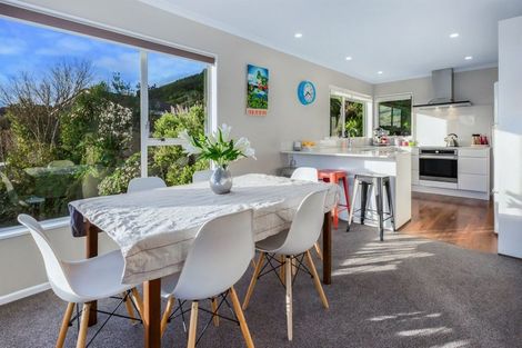 Photo of property in 76 Mercury Way, Whitby, Porirua, 5024
