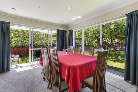 Photo of property in 27 Utauta Street, Waikanae, 5036