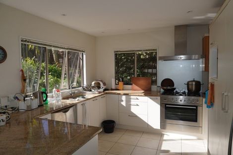 Photo of property in 1b Brighton Terrace, Mairangi Bay, Auckland, 0630