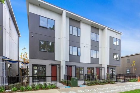 Photo of property in 4/20 Bader Drive, Mangere, Auckland, 2022