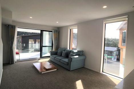 Photo of property in 1 Kanona Way, Albany Heights, Auckland, 0632