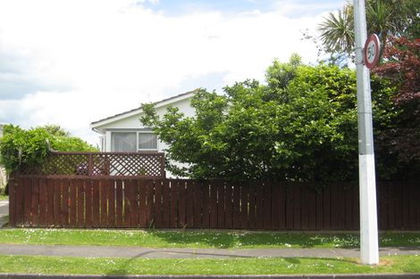 Photo of property in 118 Rowandale Avenue, Manurewa, Auckland, 2102