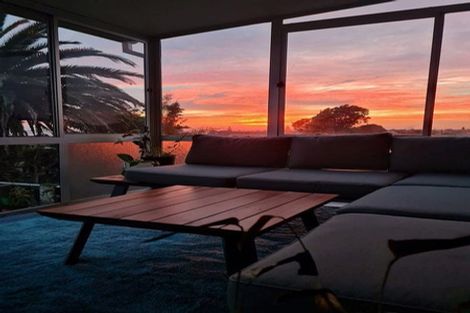 Photo of property in 44 Hume Street, Waitara, 4320