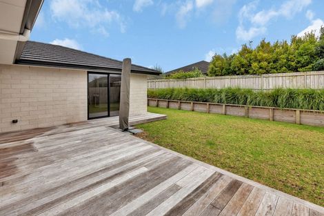 Photo of property in 9 Olney Court, One Tree Point, 0118