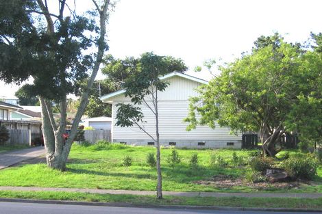 Photo of property in 404 Bucklands Beach Road, Bucklands Beach, Auckland, 2012