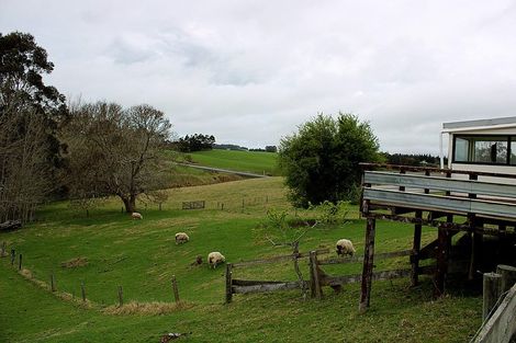 Photo of property in 20 Old Port Road, Warepa, Balclutha, 9273