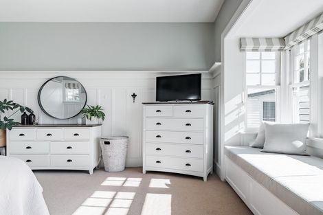 Photo of property in 17 Wilsons Road, Saint Martins, Christchurch, 8022