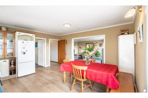 Photo of property in 330 Chelmsford Street, Waverley, Invercargill, 9810