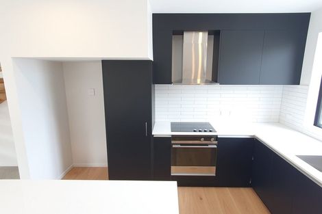 Photo of property in 36 Central Terrace, Alicetown, Lower Hutt, 5010