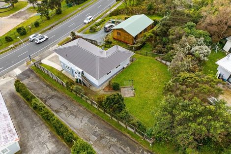 Photo of property in 24 Omapere Street, Waitangirua, Porirua, 5024