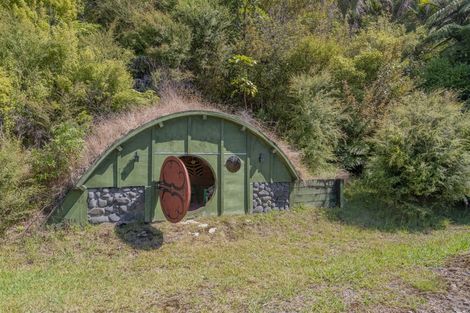 Photo of property in 49 Tarapatiki Drive, Whitianga, 3510