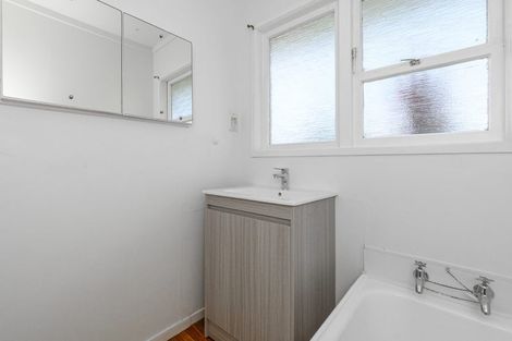 Photo of property in 165 Bellevue Road, Bellevue, Tauranga, 3110