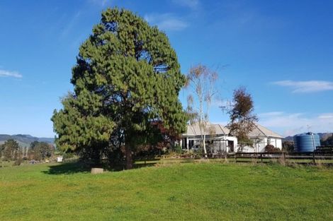Photo of property in 8946 State Highway 2, Waihi, 3682