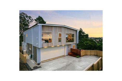 Photo of property in 185b Browns Bay Road, Browns Bay, Auckland, 0630
