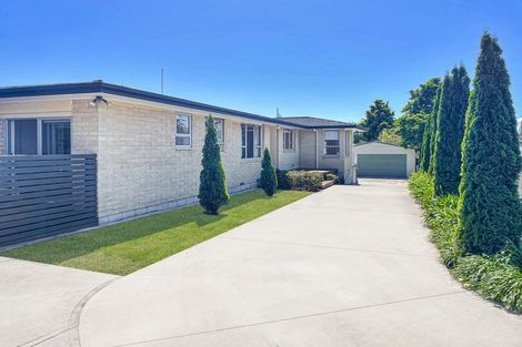 Photo of property in 1 George Place, Havelock North, 4130
